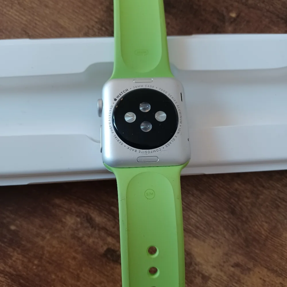 🎉HP🎉Apple watch 38mm case S/M green straps